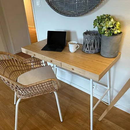 Lägenhet With Sea View!